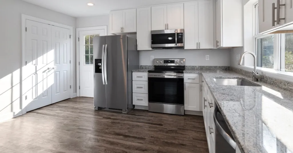 découvrez nos services de rénovation de cuisine pour transformer votre espace culinaire en un lieu moderne, fonctionnel et élégant. expertise, qualité et satisfaction garanties.